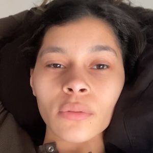 Meet your Posher, Alexia